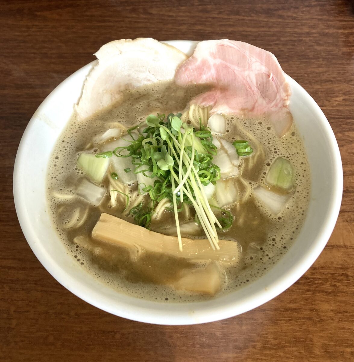 『濃厚か淡麗か』。