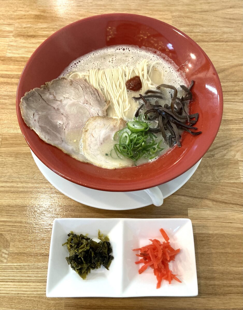 『豚骨soba』。