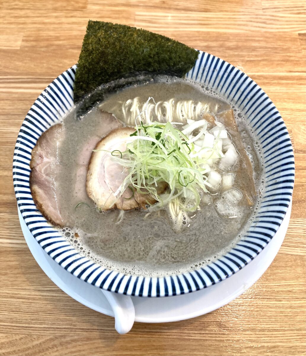 『豚骨煮干し改』。
