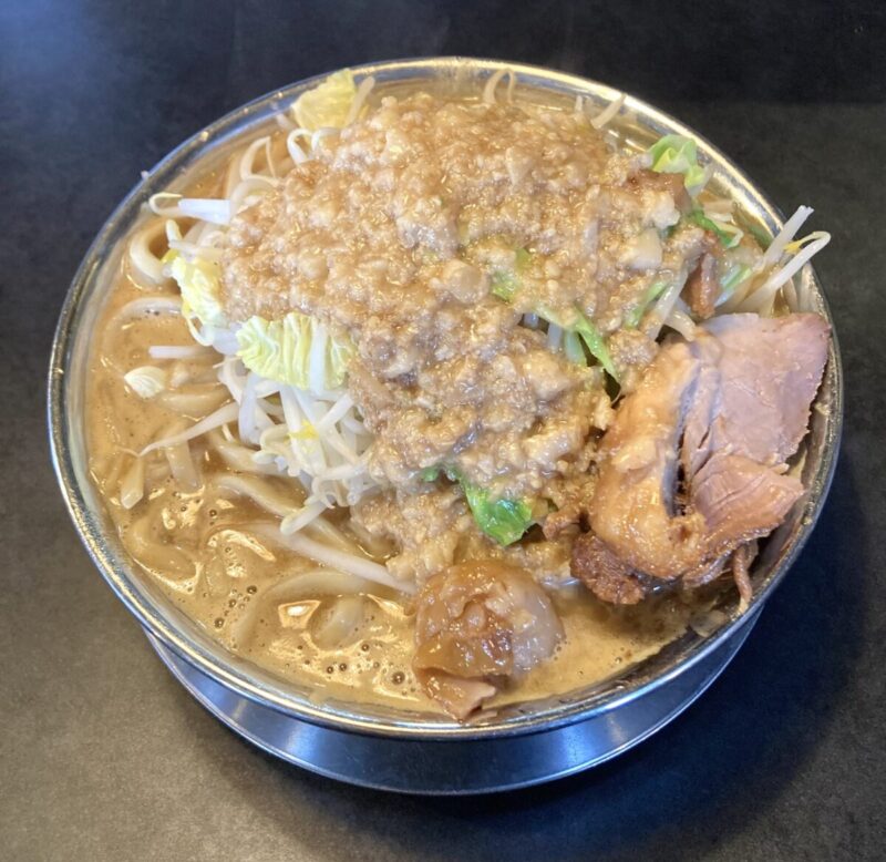 『国産豚ラーメン』。