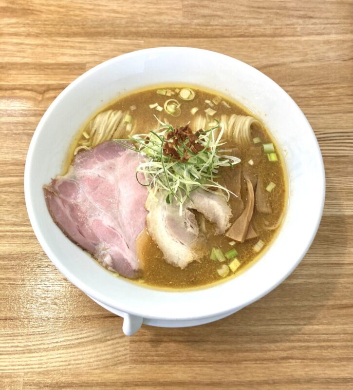 『やび２２杯目で』。