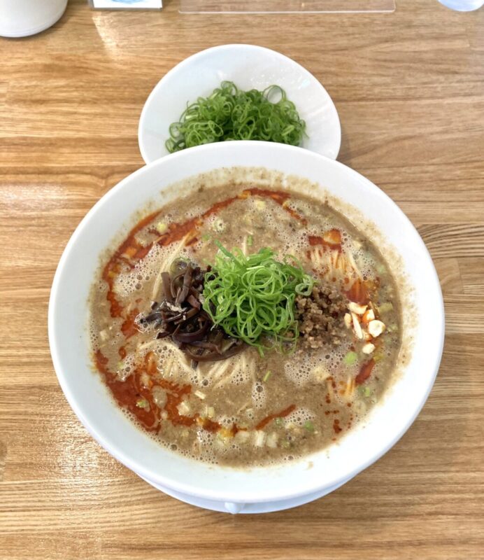 『やび５４杯目で』。