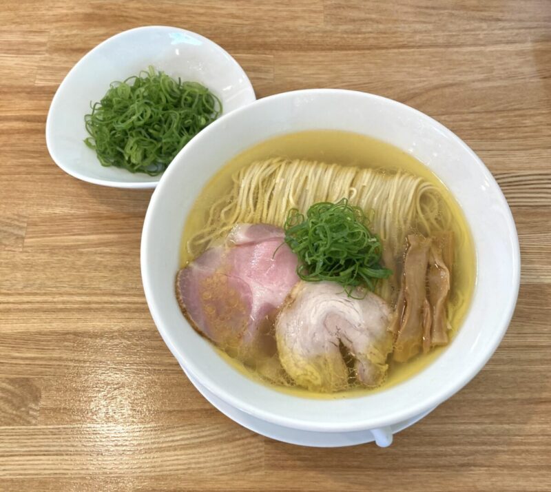 『やび５８杯目で』。