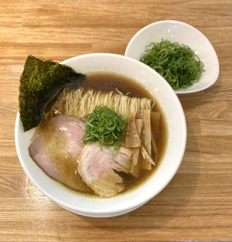 『やび６２杯目で』。