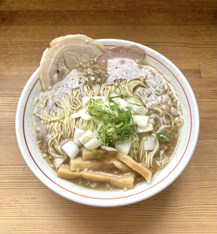 『背脂煮干しらーめん』。