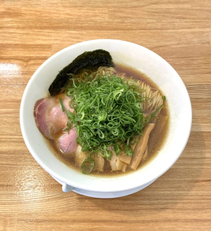 『やび７６杯目で』。