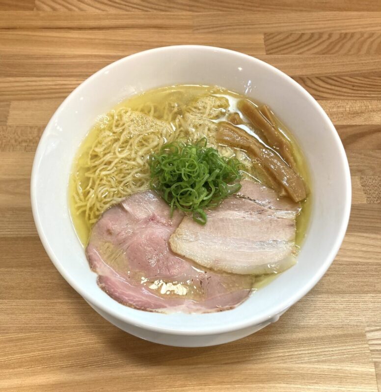 『やび８６杯目で』。