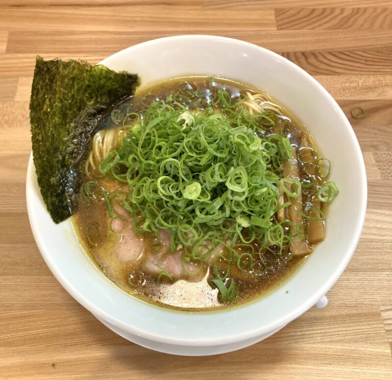 『やび９５杯目で』。